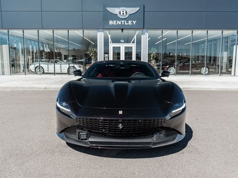 Used 2024 Ferrari Roma Spider image 20