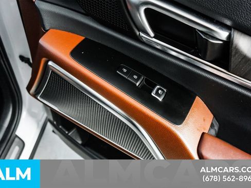 Used 2024 Kia Telluride SX FWD image 17