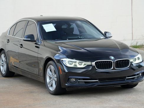 Used 2018 BMW 330i Sedan RWD image 49