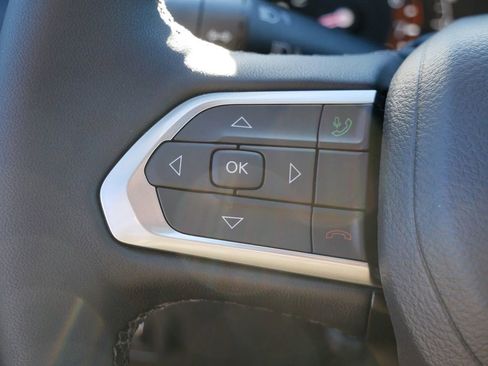 New 2026 Jeep Compass Latitude image 37