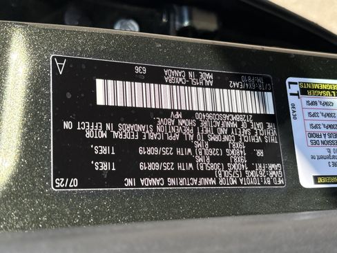 Certified 2025 Lexus RX 350h AWD/4WD image 35