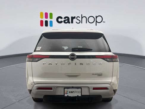 Used 2023 Nissan Pathfinder Platinum w/ Cargo Package AWD/4WD image 4