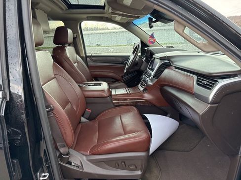 Used 2018 Chevrolet Suburban Premier image 48
