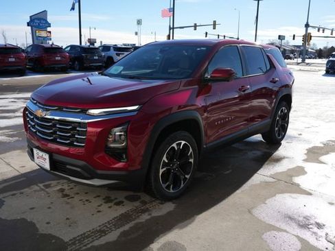 New 2026 Chevrolet Equinox LT image 31