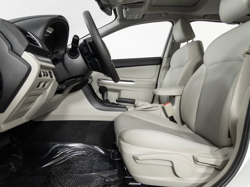 Used 2015 Subaru Impreza 2.0i Sport Limited image 15