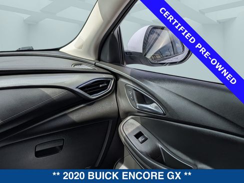 Used 2020 Buick Encore GX Preferred w/ Cold Weather Comfort Package FWD image 18