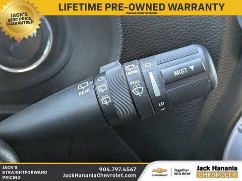 Used 2014 Jeep Wrangler Unlimited Rubicon w/ Connectivity Group image 27