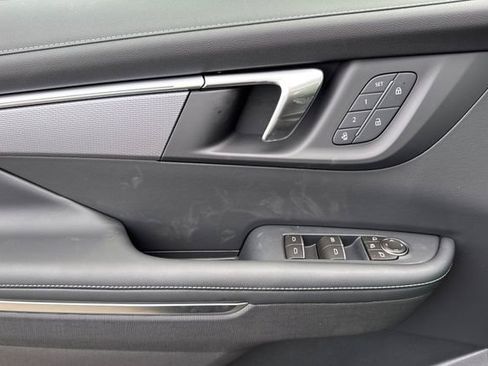 New 2026 Buick Enclave Sport Touring image 11