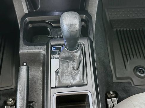 Used 2023 Toyota Tacoma SR AWD/4WD image 16