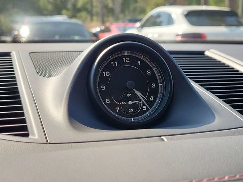 New 2026 Porsche Macan image 30