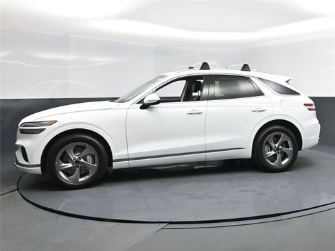 New 2026 Genesis GV70 2.5T image 3