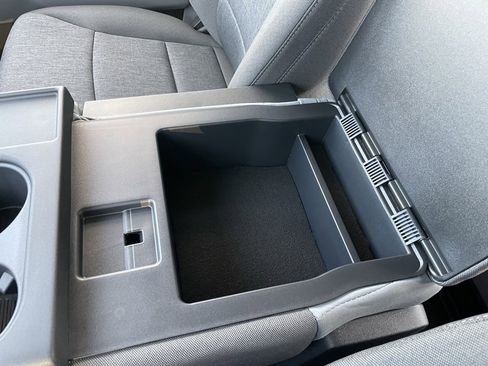 New 2026 Ford F350 XL w/ XL Chrome Package image 15