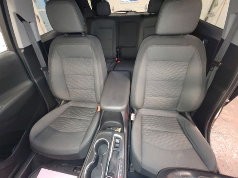 Used 2018 Chevrolet Equinox LT image 28