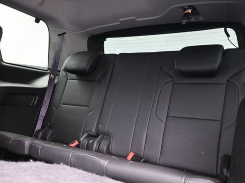 Used 2017 Chevrolet Tahoe Premier RWD image 13