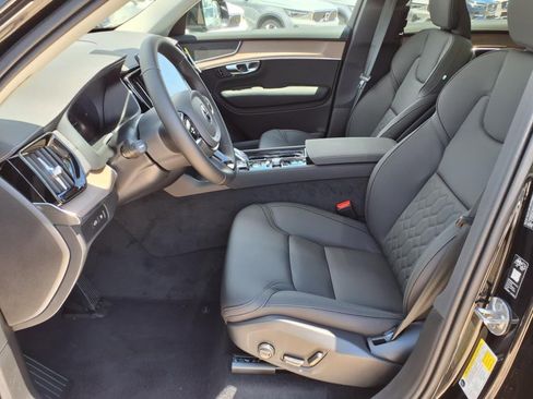New 2026 Volvo XC90 T8 Core w/ Protection Package Premier image 13