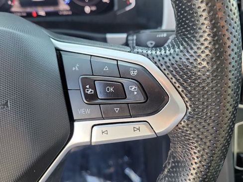 Certified 2023 Volkswagen Atlas SEL R-Line AWD/4WD image 23