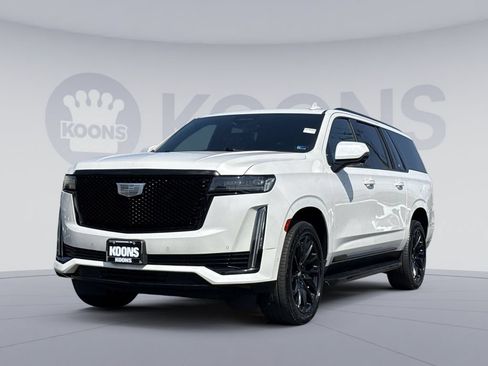 Used 2021 Cadillac Escalade ESV Sport w/ LPO, ONYX Package AWD/4WD image 1