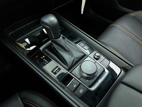 Certified 2025 MAZDA CX-50 2.5 Hybrid w/ Weather Package image 29