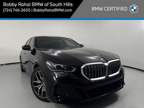 Used 2025 BMW i5 xDrive40 w/ M Sport Package AWD/4WD image 1