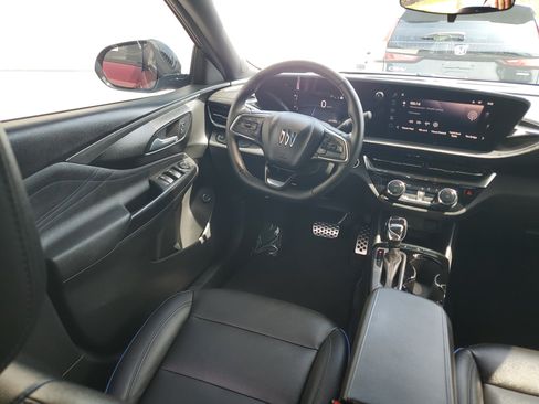 Certified 2024 Buick Envista Sport Touring w/ Convenience I Package FWD image 15