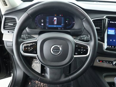 Used 2023 Volvo XC90 T8 Ultimate w/ Protection Package Premier image 12