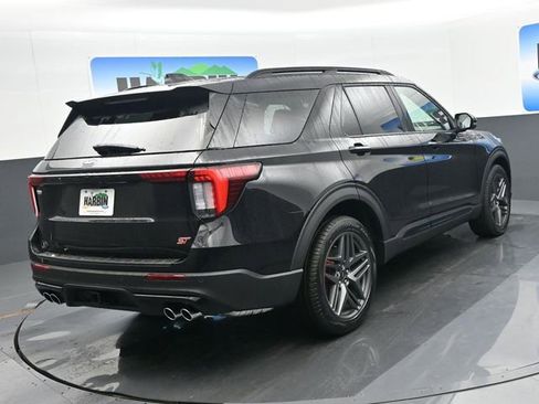 New 2026 Ford Explorer ST w/ Sun And Sound Package image 5