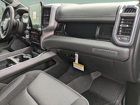 Used 2026 RAM 1500 Laramie w/ Night Edition image 10