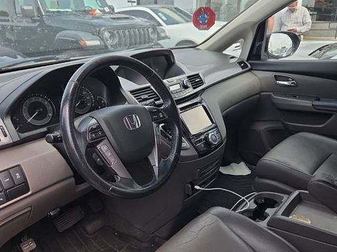 Used 2015 Honda Odyssey Touring image 21
