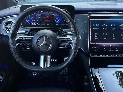 Certified 2022 Mercedes-Benz EQS 450+ Sedan image 29