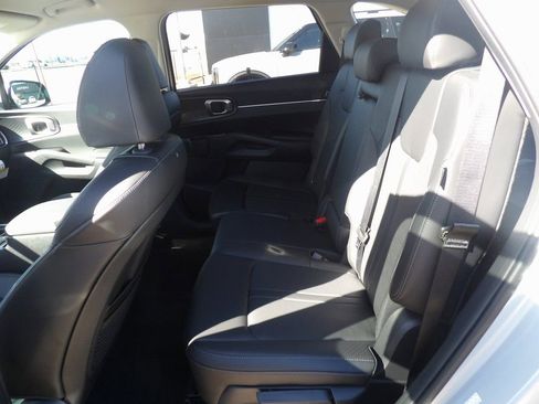New 2026 Kia Sorento S image 25