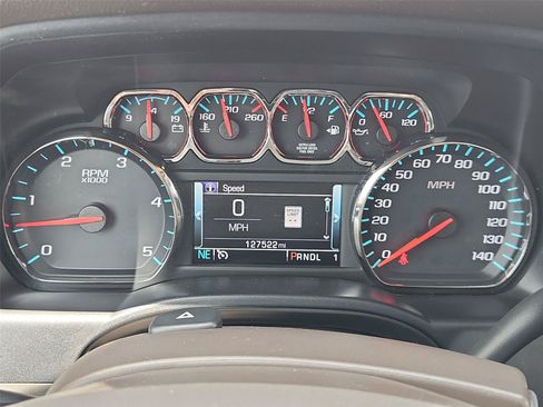Used 2019 GMC Sierra 2500 SLT w/ Duramax Plus Package AWD/4WD image 12