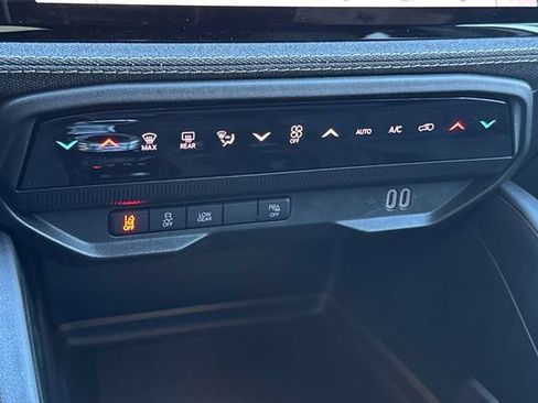 New 2026 Jeep Cherokee Laredo AWD/4WD image 19