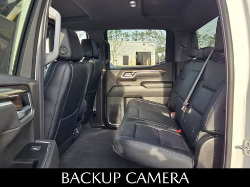 Used 2025 Chevrolet Silverado 1500 LT image 6