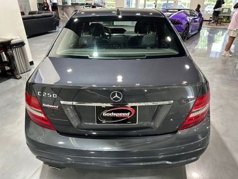 Used 2013 Mercedes-Benz C 250 Sedan image 21