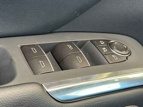 New 2026 Chevrolet Traverse High Country image 12