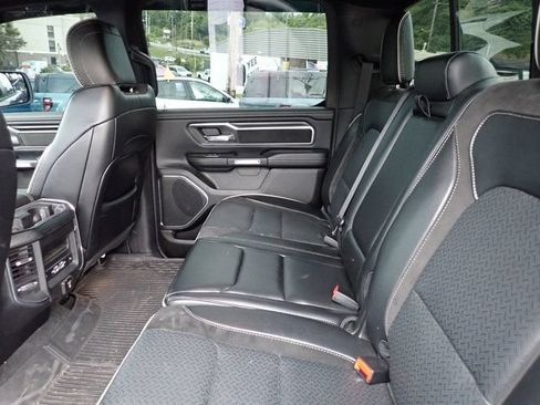 Used 2024 RAM 1500 Laramie AWD/4WD image 12