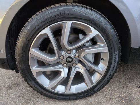 Certified 2022 Land Rover Range Rover Sport HSE Silver Edition image 13