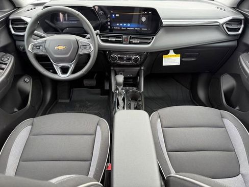 New 2026 Chevrolet TrailBlazer LT w/ Convenience Package image 7