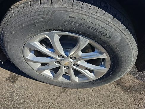 Used 2021 Chevrolet Equinox LT image 9