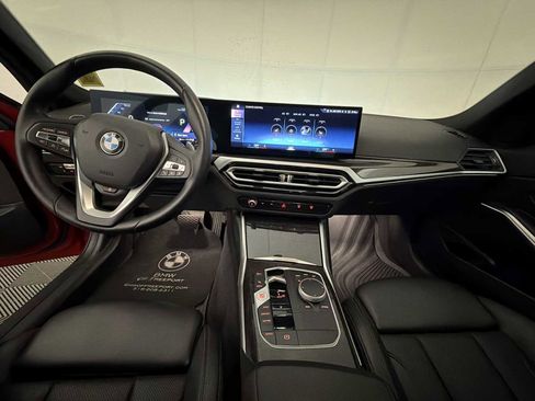 Used 2023 BMW 330i xDrive 330i xDrive w/ Convenience Package image 17