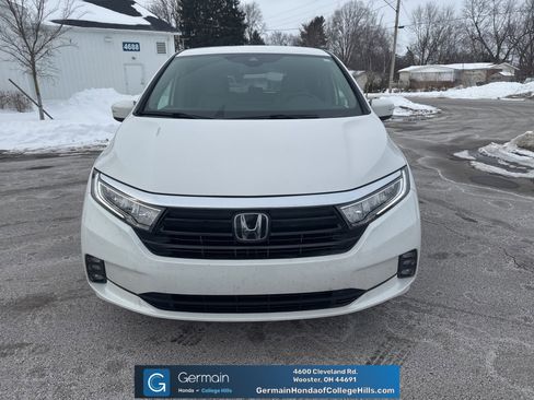 Used 2023 Honda Odyssey EX image 2