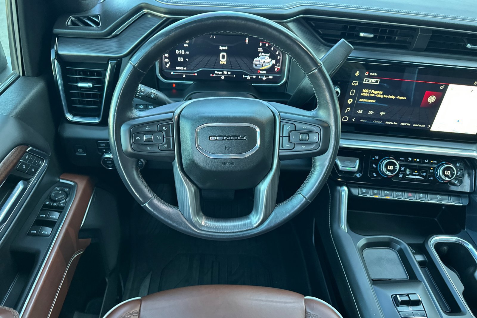 Used 2024 GMC Sierra 2500 Denali Ultimate AWD/4WD image 14