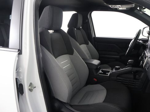 Used 2025 Toyota 4Runner TRD Off-Road image 28