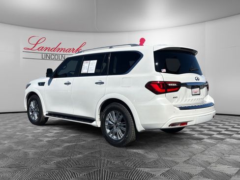 Used 2023 INFINITI QX80 Luxe w/ All-Season Package image 3