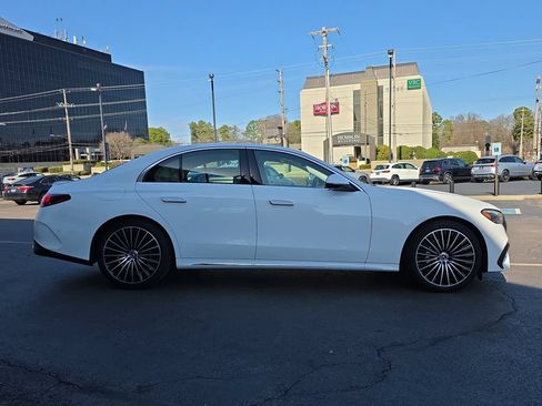 Used 2026 Mercedes-Benz E 350 4MATIC Sedan image 6