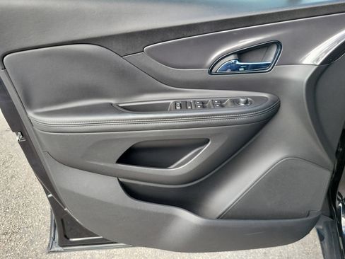 Used 2022 Buick Encore Preferred w/ Safety Package image 23