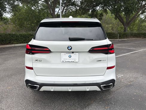 Certified 2025 BMW X5 xDrive40i w/ M Sport Package AWD/4WD image 5