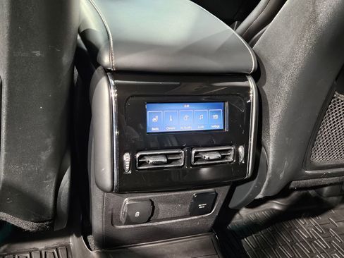 Used 2022 Lincoln Aviator Grand Touring w/ Elements Package Plus AWD/4WD image 38