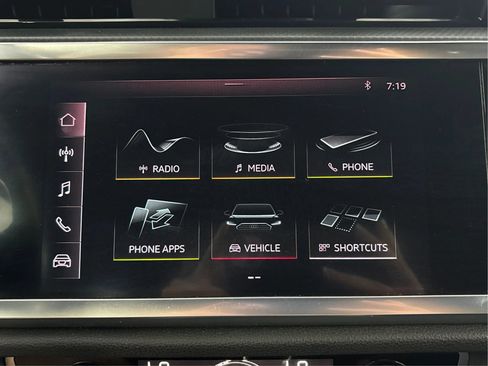 Used 2020 Audi Q3 2.0T Premium AWD/4WD image 19