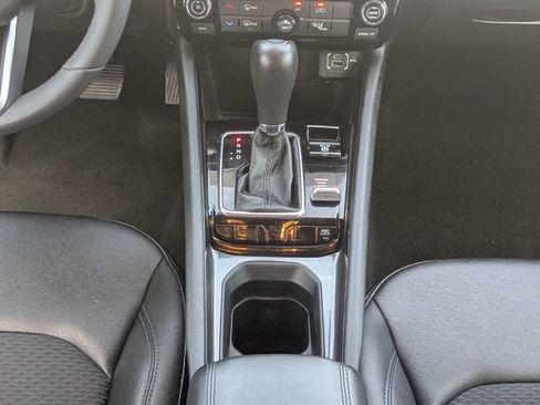 Certified 2024 Jeep Compass Latitude AWD/4WD image 18